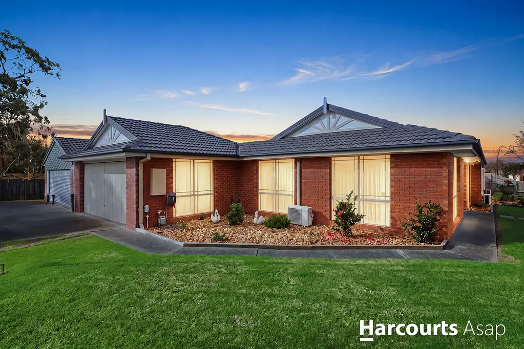 Narre Warren South 3Kwarto Modern Family Living on a Generous 598m² Block