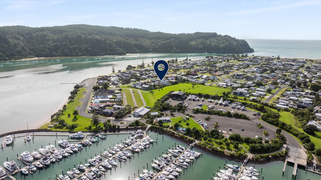 Whangamata 3Zimmer Priced to sell - 100K below GV!
