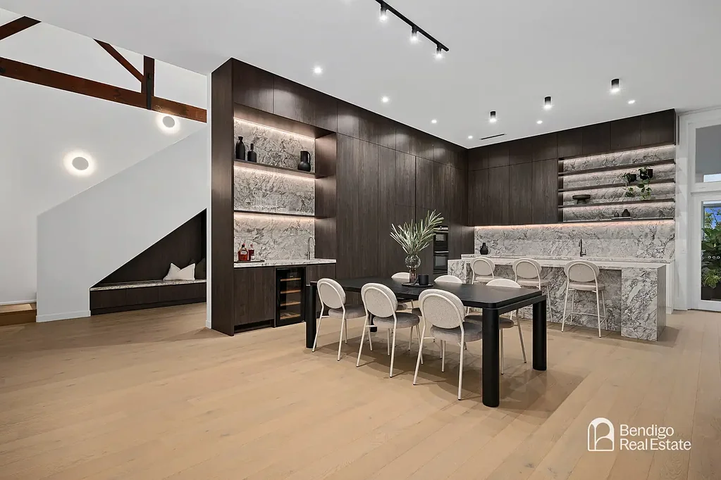 Kennington 3ห้องนอน Luxury apartment living is second to none