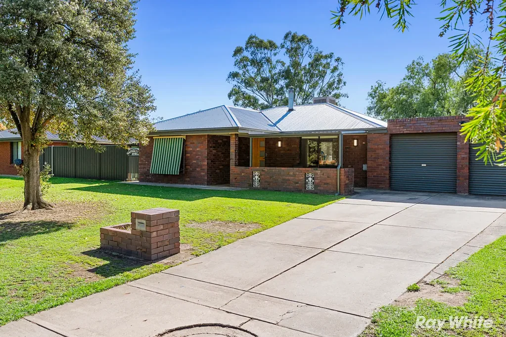 Fully Furnished with Modern Charm