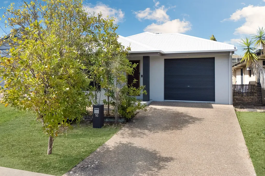 Douglas 3Zimmer High-Demand Location | Low-Maintenance Asset | Prime Douglas Allotment