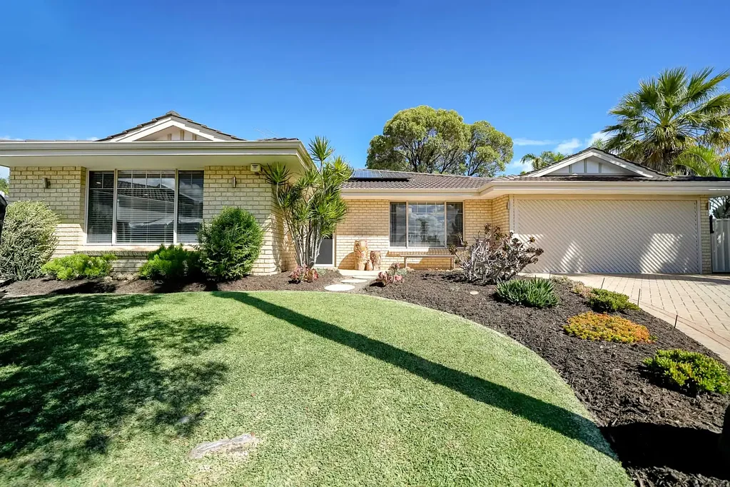 30 Troubridge Retreat, Ocean Reef, WA 6027