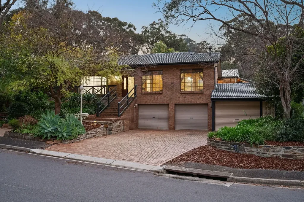 Flagstaff Hill 4 Bedroom Space to Grow, Room to Entertain