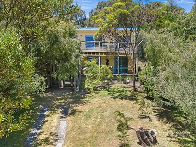 Sandy Point 3房  Classic coastal cottage built to last