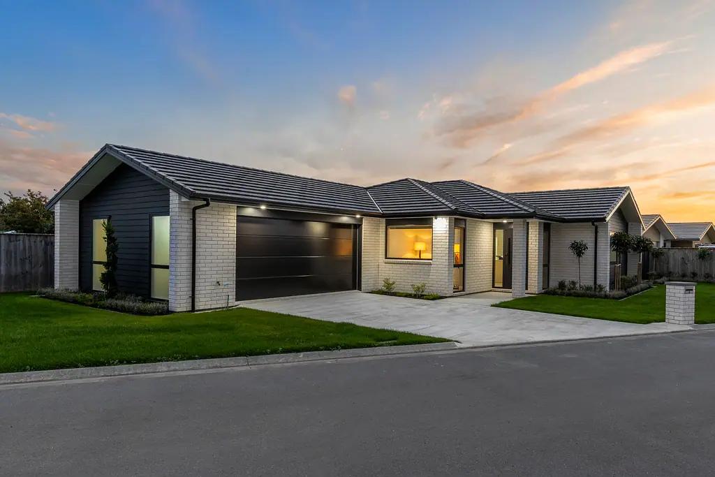 Levin 3Moenga Brand New High-Spec Home - Move-In Ready