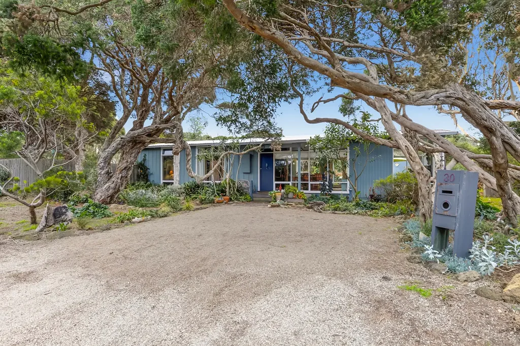 Point Lonsdale 3침실 Yes, it's finally for sale!!