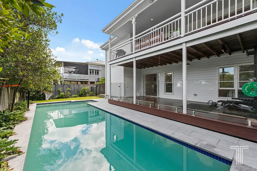 29 Plimsoll Street, Greenslopes, QLD 4120
