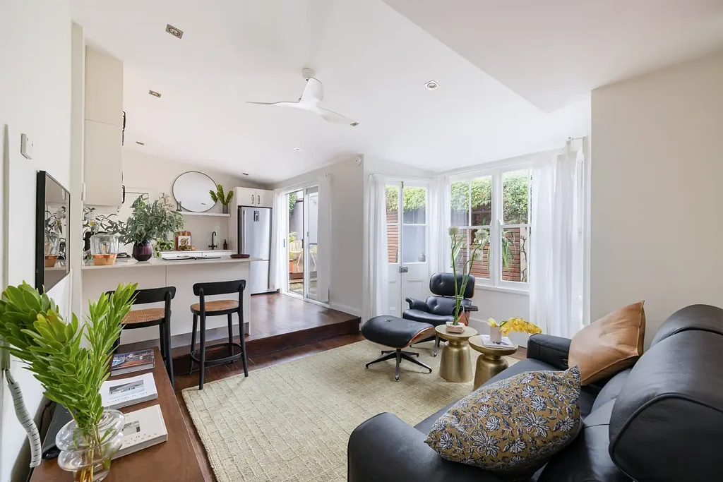 Newtown 2 Slaapkamer Two bedrooms + study with north-facing outdoor living