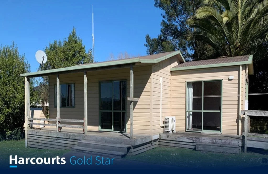 Three Bedroom House - Kerepehi
