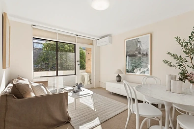 Dee Why 2chambre Two Bedroom Apartment - Great Investment Opportunity