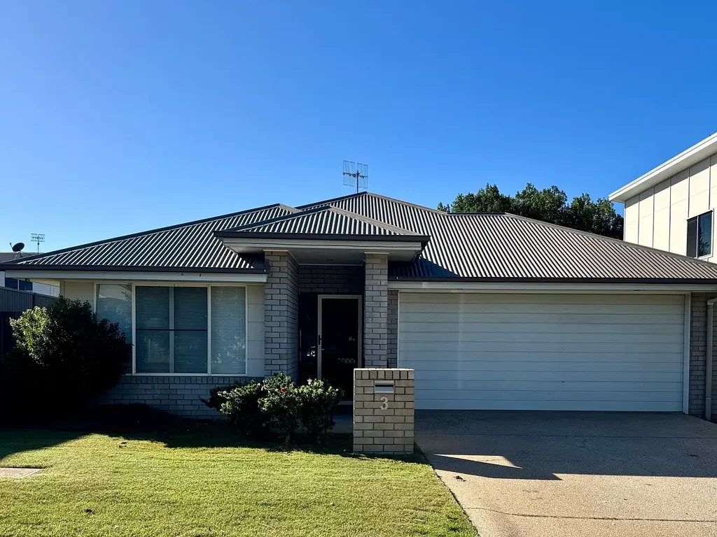 3 RAVEN Crescent, Moranbah, QLD 4744