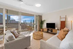 4G/510 Marine Parade, Biggera Waters