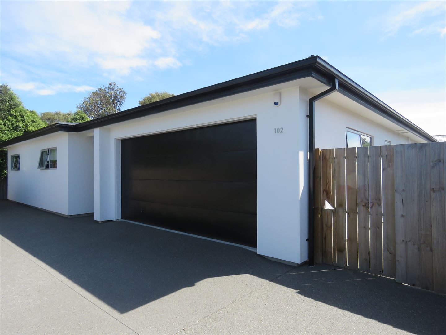 102 Aorangi Road, Bryndwr, Christchurch, 4 રૂમ, 0 બાથરૂમ