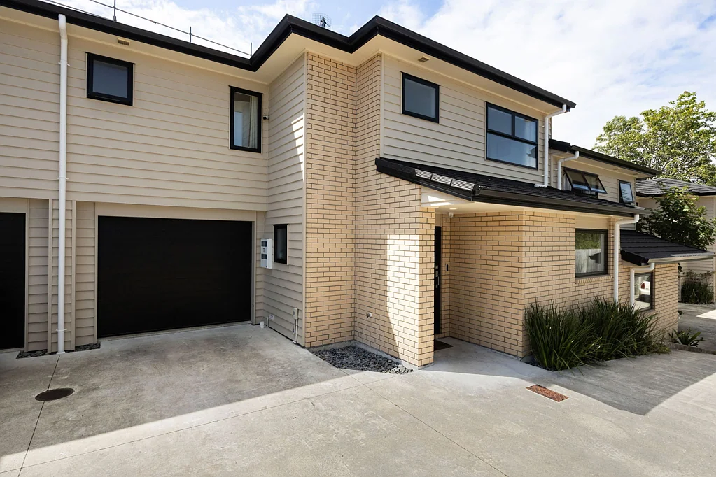 Hamilton Central 3Moenga Price reduced! Best value home in HBHS zone?