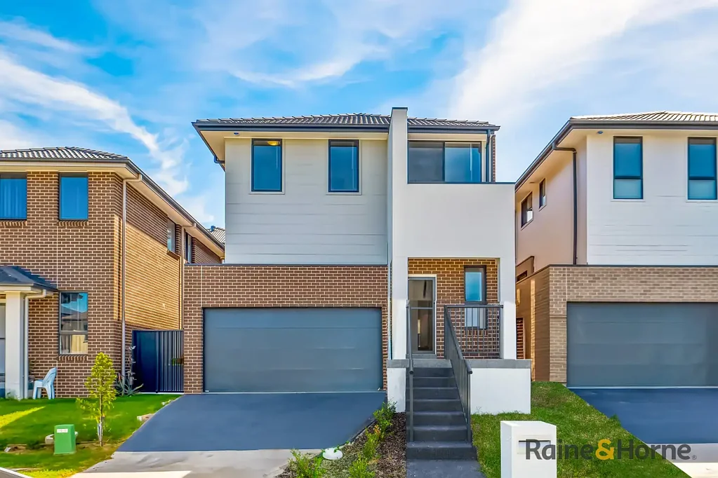 10 Wallaston Street, Rouse Hill, NSW 2155