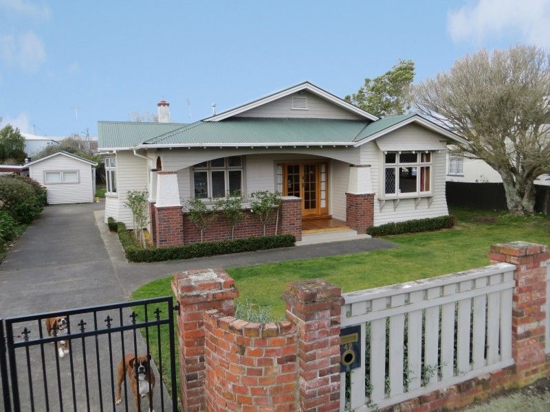 49 Bryant Street, Takaro, Palmerston North, 4部屋, 2バスルーム