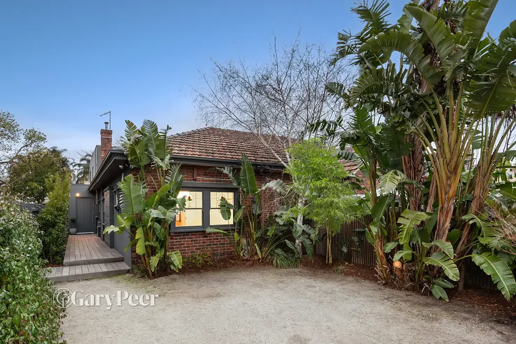 Caulfield South 4ਬੈੱਡਰੂਮ Art Deco charm meets stunning contemporary living