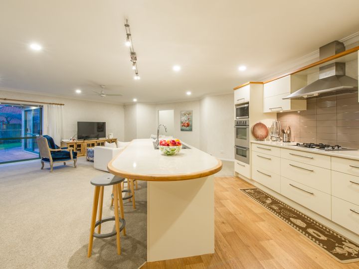 8 Caldbeck Rise, Northpark, Auckland - Manukau, 4部屋, 2バスルーム