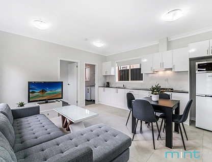 Granny Flat 74 Second Avenue, Campsie, South Western Suburbs, 2 habitaciones, 2 baños, Flat