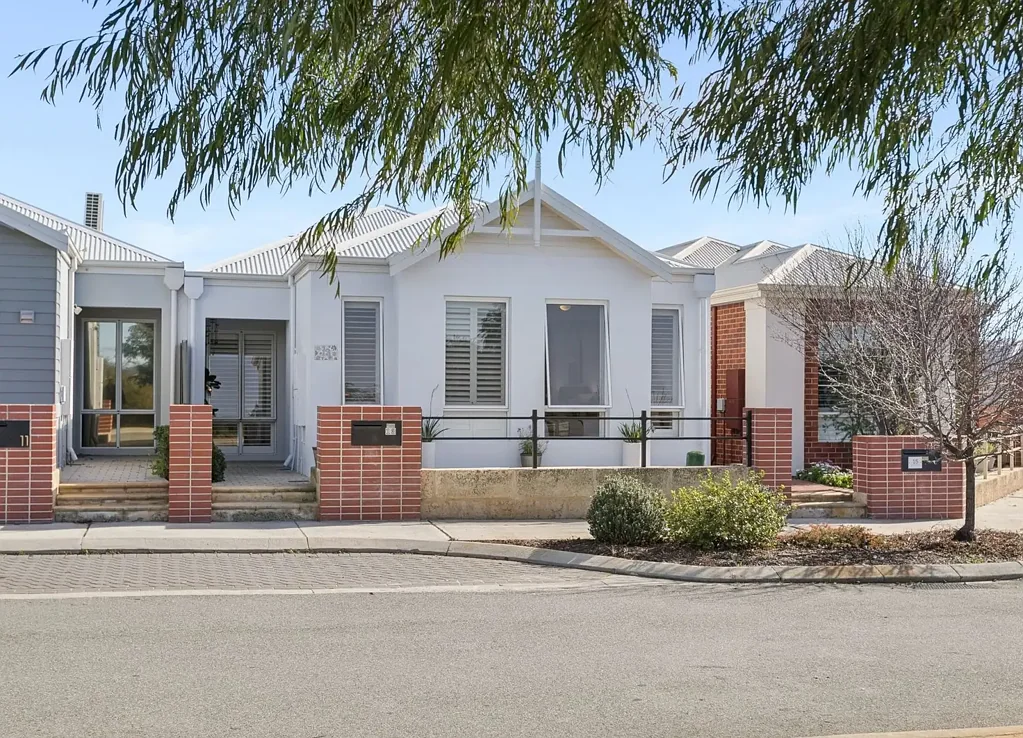 Caversham 3Phòng ngủ Parkside Perfection!