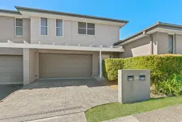 UNIT 2 34 GEORGE ST, East Gosford