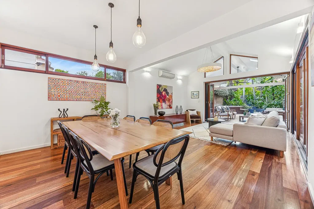 Kingsford 4Zimmer Lush Family Entertainer With Architect Designed Renovation, Rear Lane Access and Bonus Garden Studio