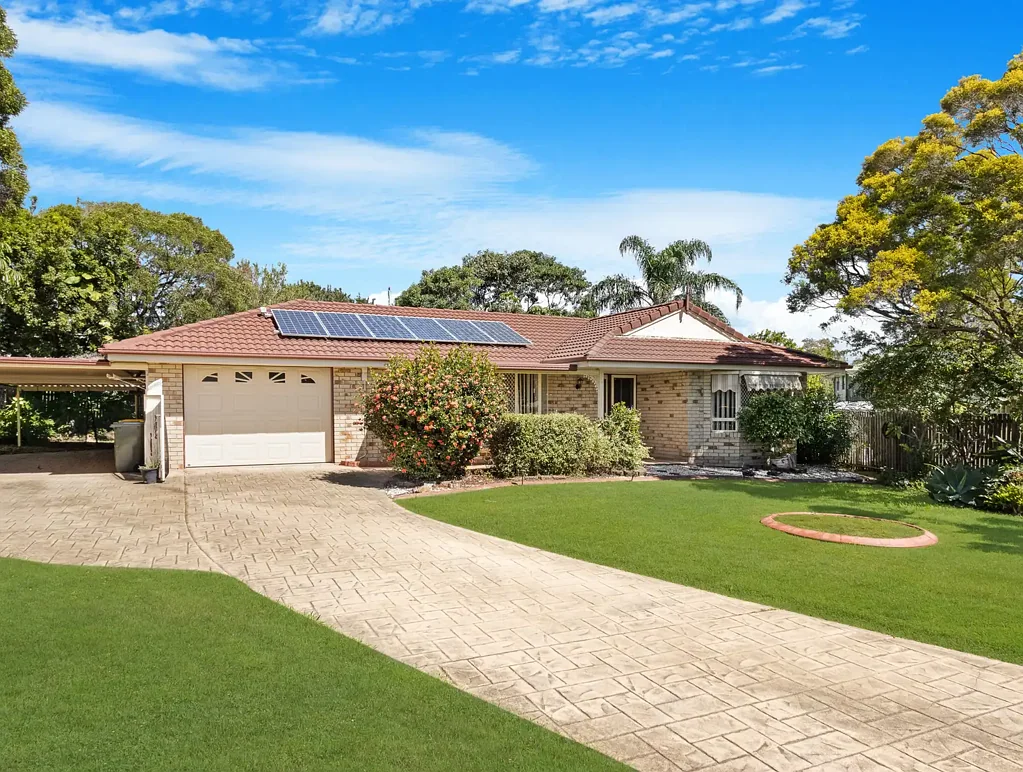 8 Trevnielsen Court, Torquay, QLD 4655