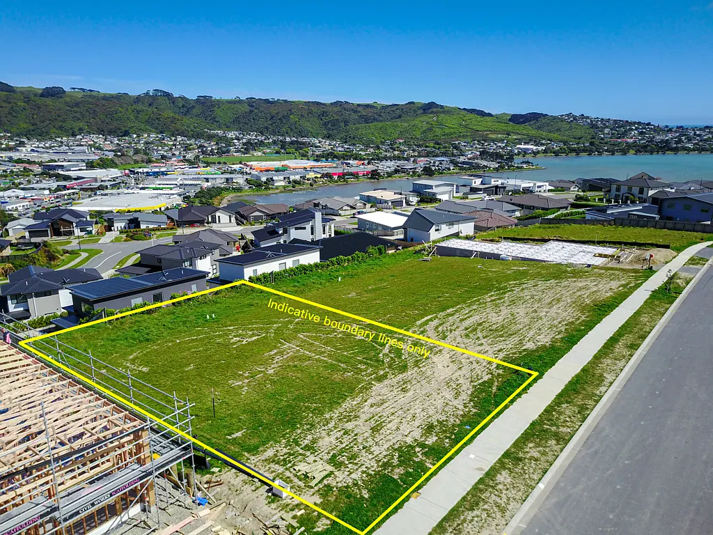 14 Te Hoiere Street, Aotea, Porirua, Wellington