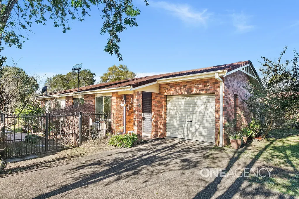 39 Yeovil Drive, Bomaderry, NSW 2541