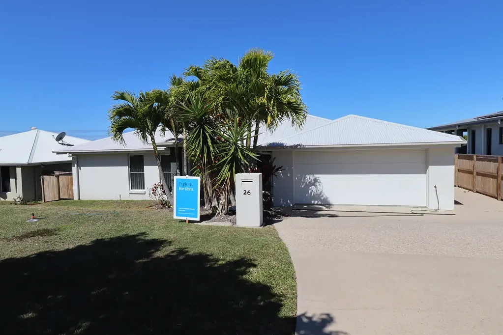 Spacious home with double bay shed