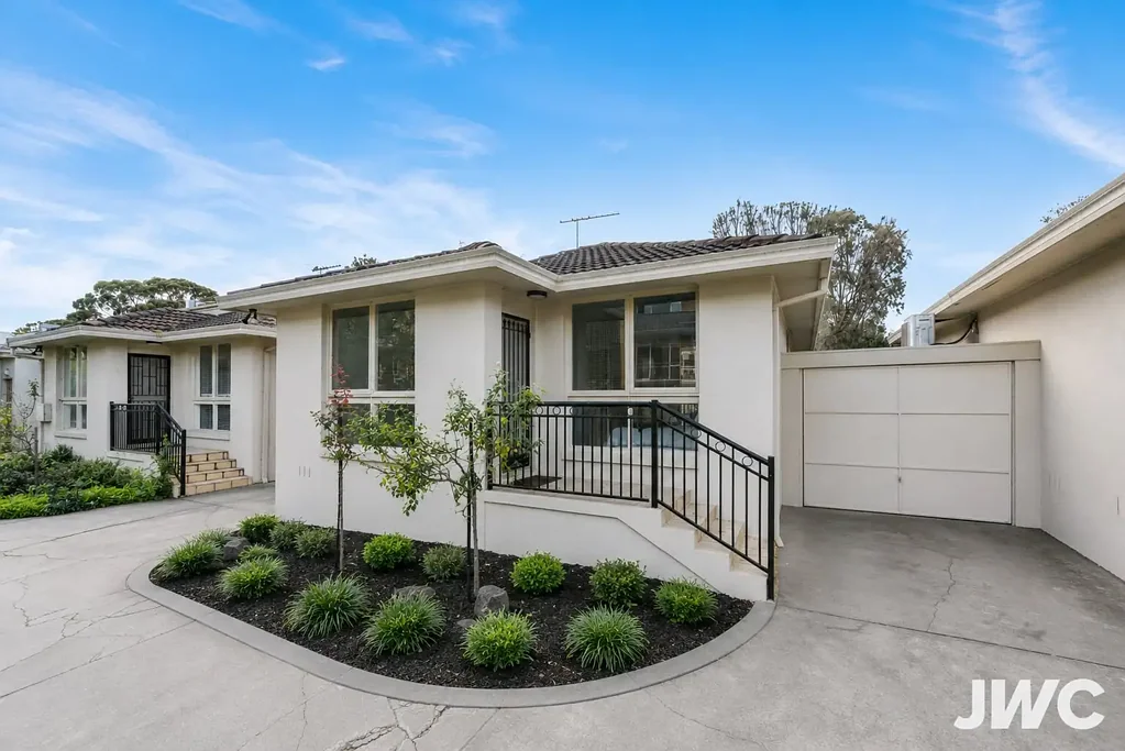 West Footscray 2房  Peaceful Parkside Living with Village Convenience