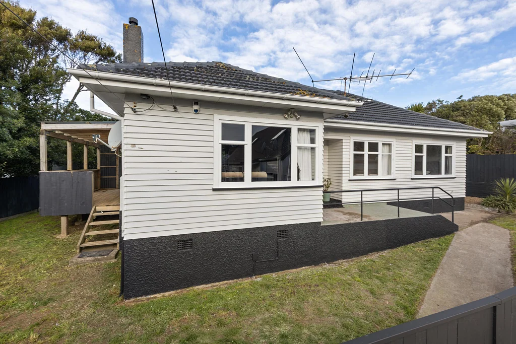 Johnsonville 3房  Modern Comfort - Convenient Johnsonville Location!