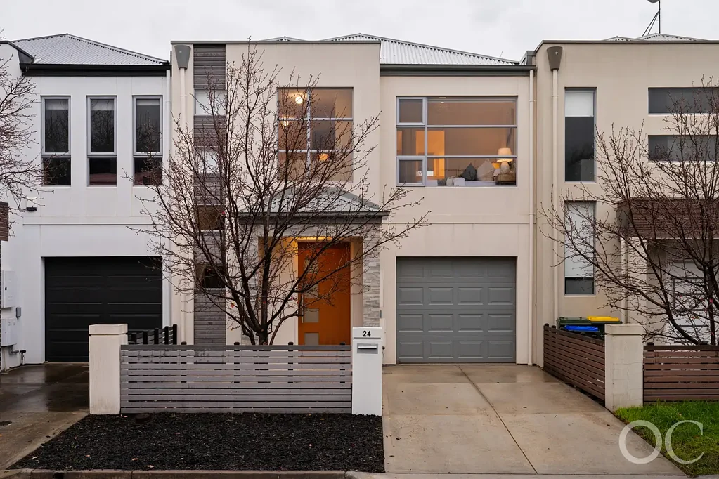 Ridleyton 3 Slaapkamer Open the Door to Contemporary Torrens Titled Living in a Prime City-Fringe Location