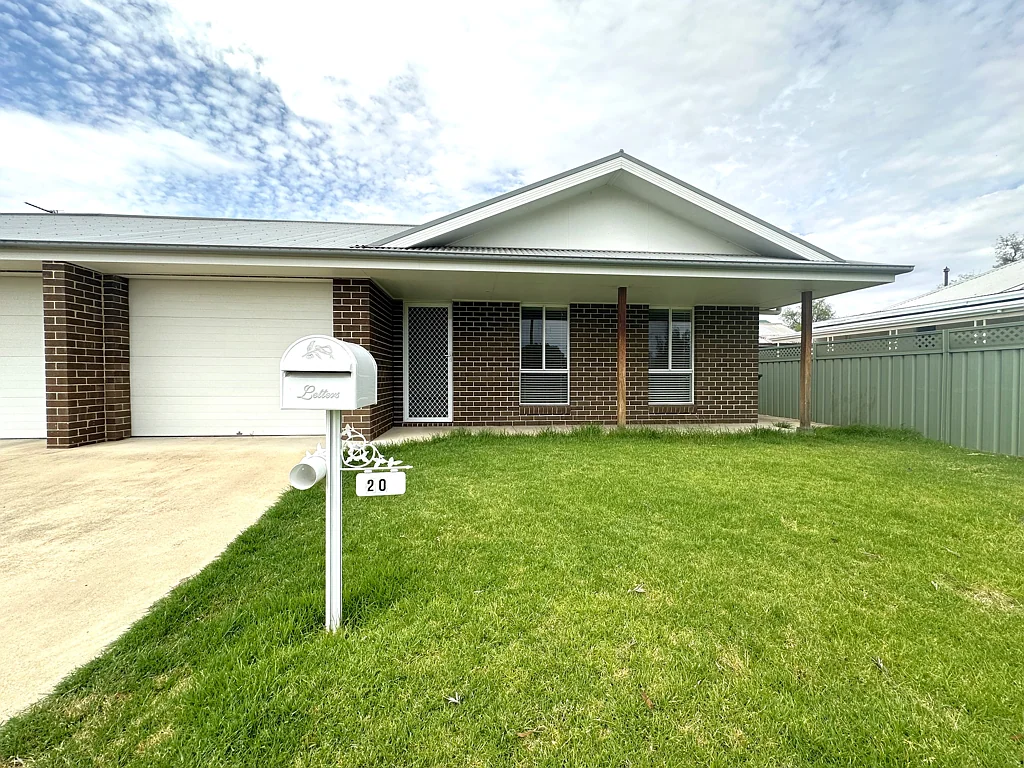 20 Berthong Street, Young, NSW 2594