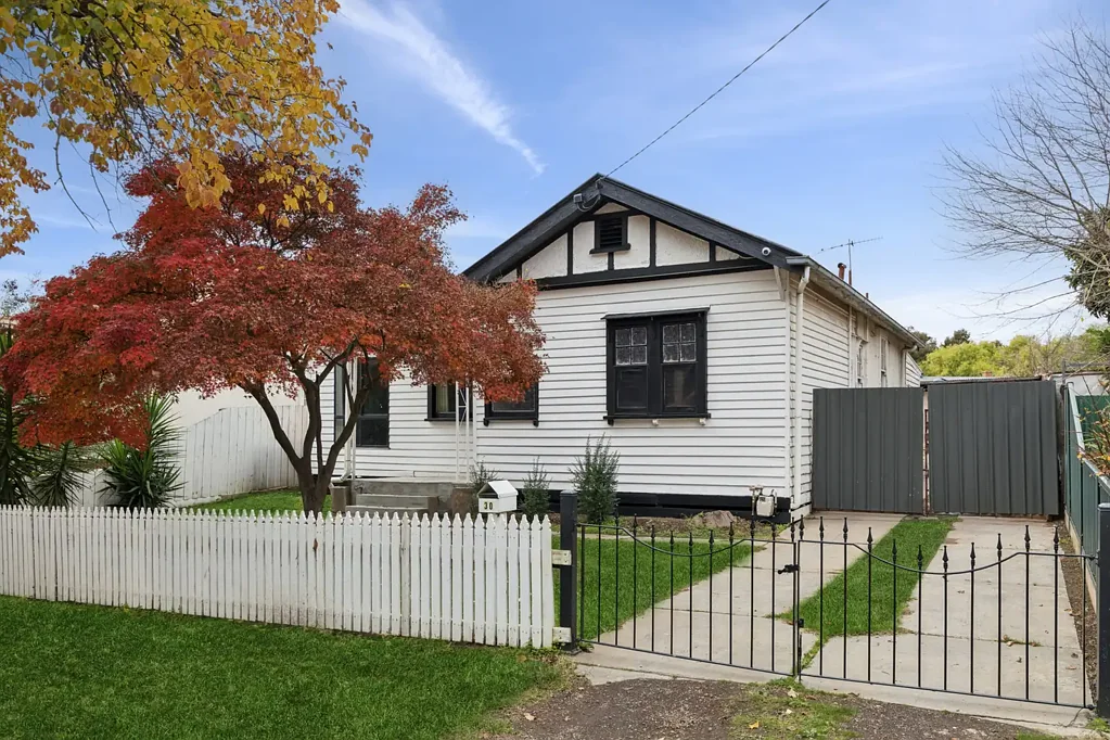Long Gully 3部屋 Endless Potential in a Convenient Long Gully Location