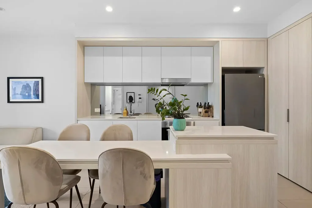 308/12 Cunningham Street, Newstead, QLD 4006