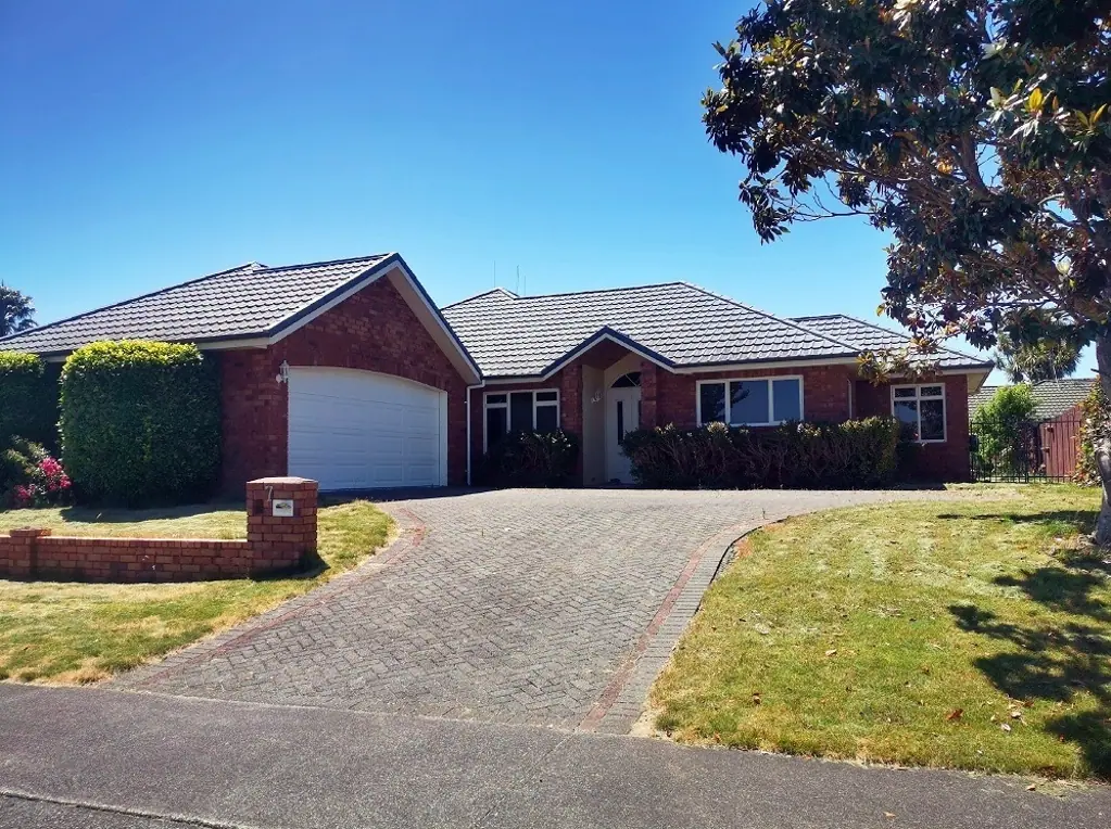 4 Bedrooms in great location