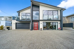 86 Rocks Highway, Riverton