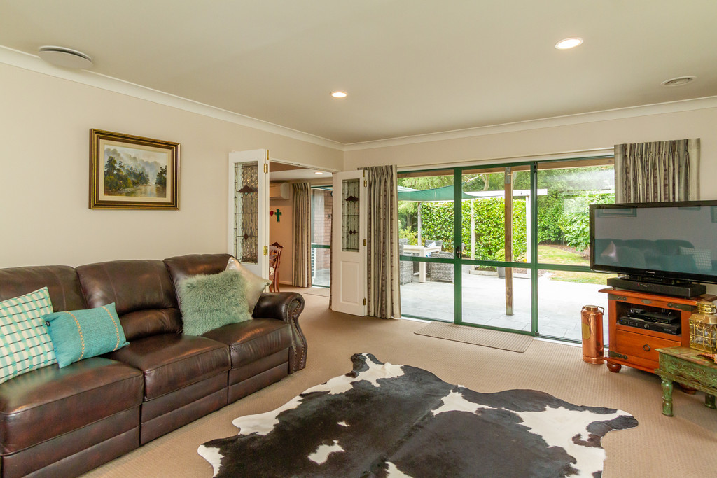 21 Emerald Hill Drive, Birchville, Upper Hutt, 4 ห้องนอน, 0 ห้องน้ำ