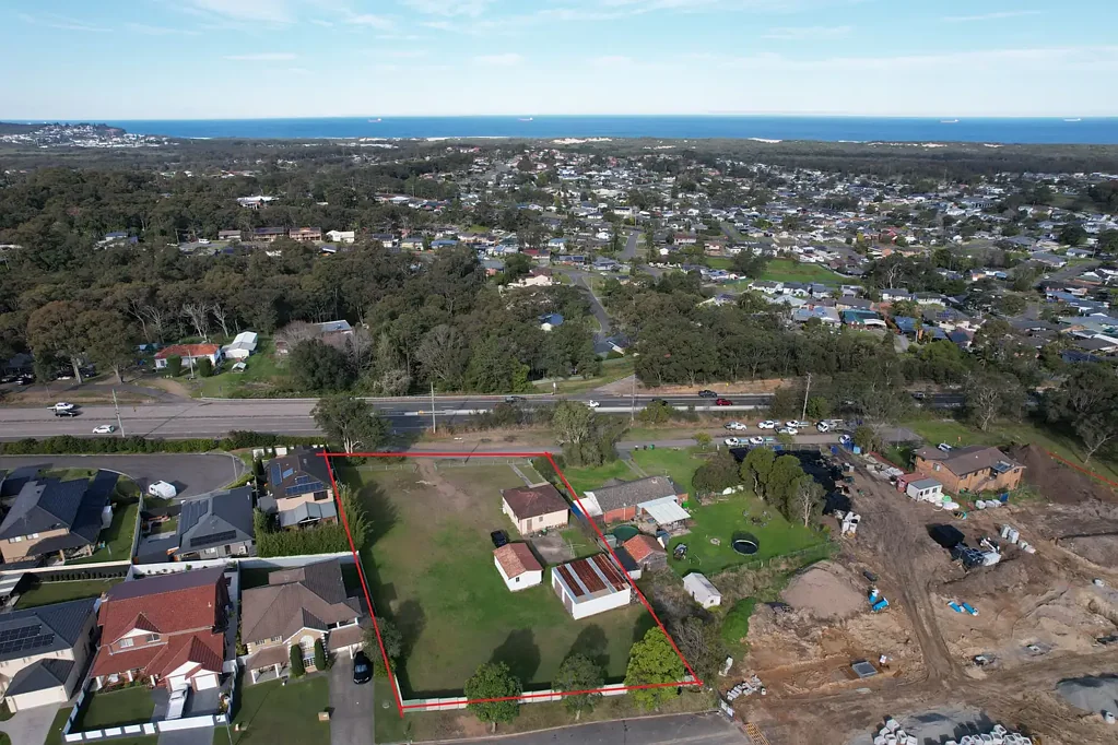 226 Pacific Highway, Belmont North, NSW 2280