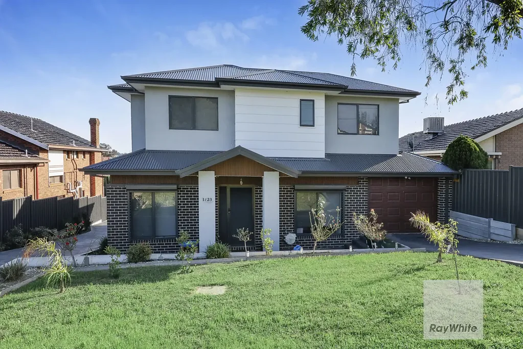 Westmeadows 4Zimmer Refined Modern Living in a Serene Setting