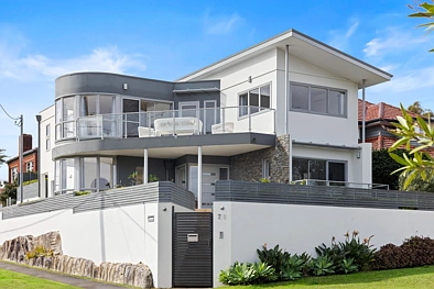 Balgowlah 4 Slaapkamer Spacious family sanctuary with pool, entertaining and spectacular skyline views