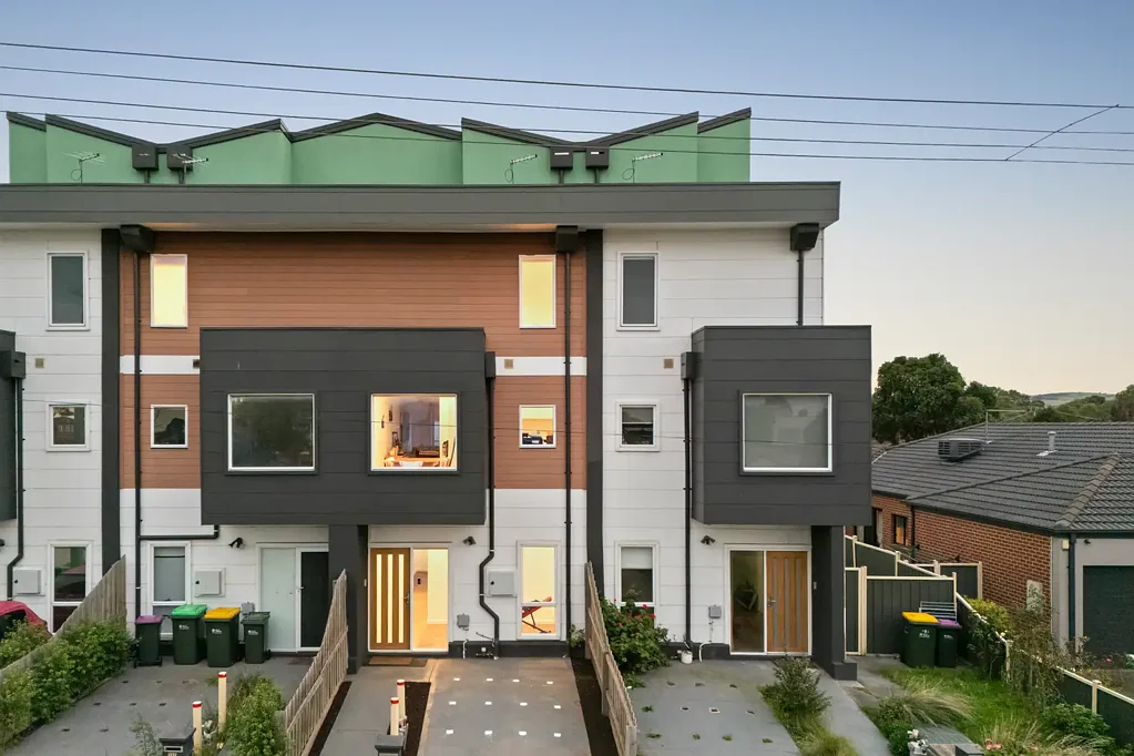 Epping 2 Bedroom Modern Living, Effortless Lifestyle Across Three Levels