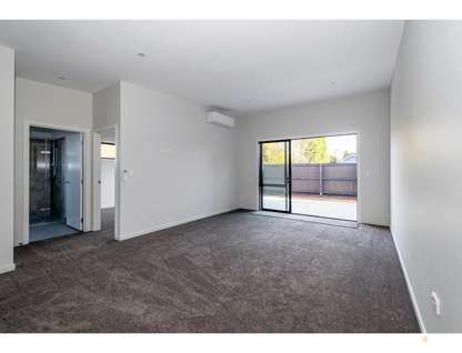 8a Holmes Street, Waimate, Canterbury, 2房, 1浴, Flat