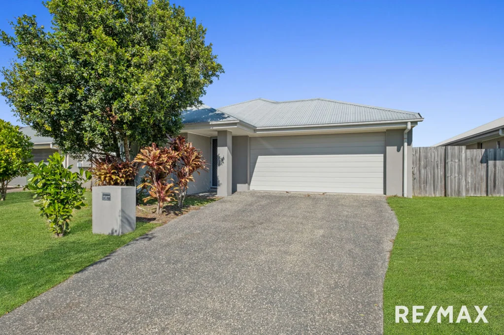 8 Pepperberry Circuit, Peregian Springs, QLD 4573