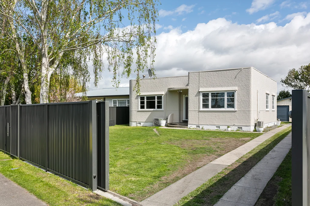 Gisborne 3ਬੈੱਡਰੂਮ City fringe convenience