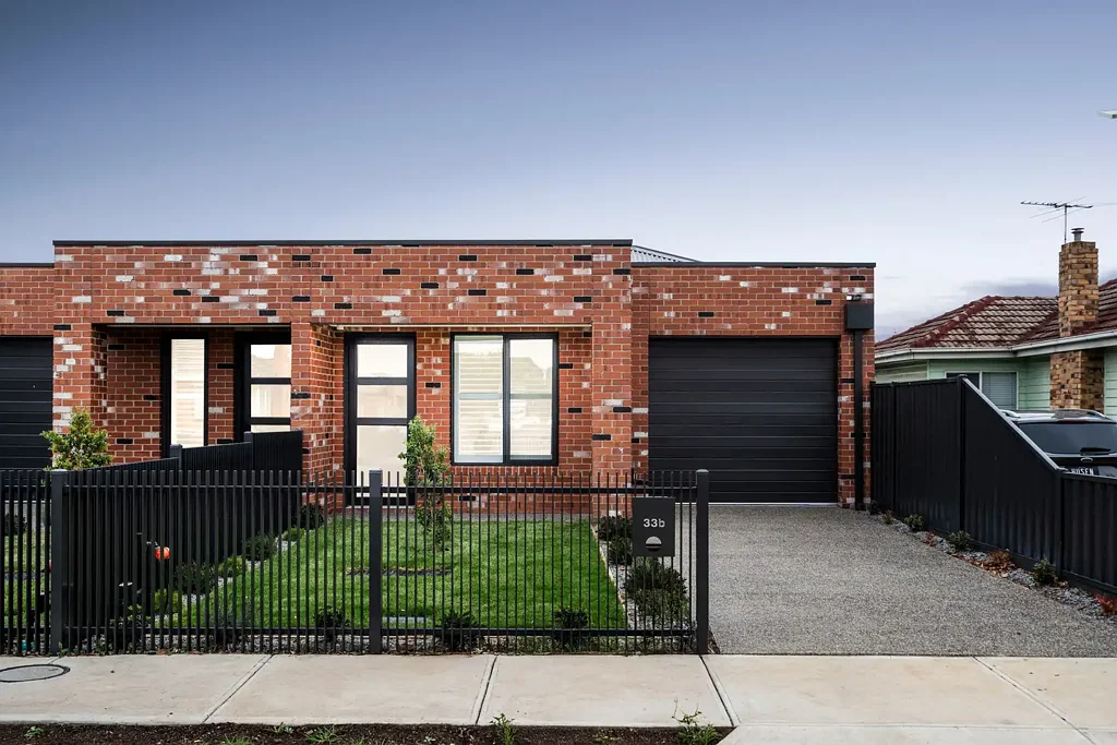 33B Whitesides Avenue, Sunshine West, VIC 3020