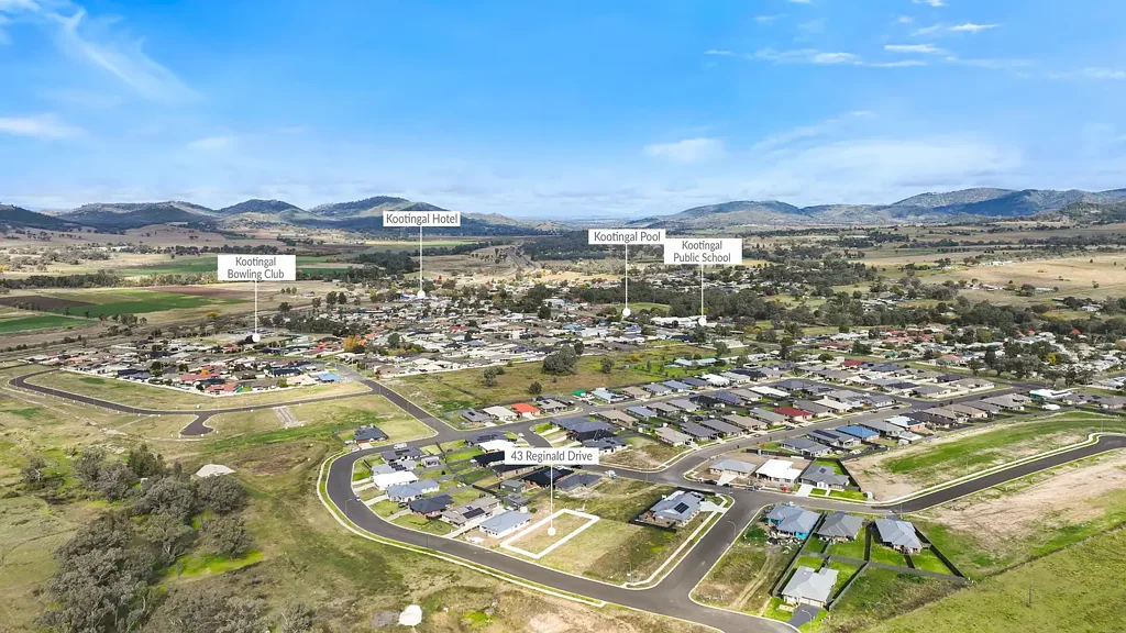 43 Reginald Drive, Kootingal, NSW 2352