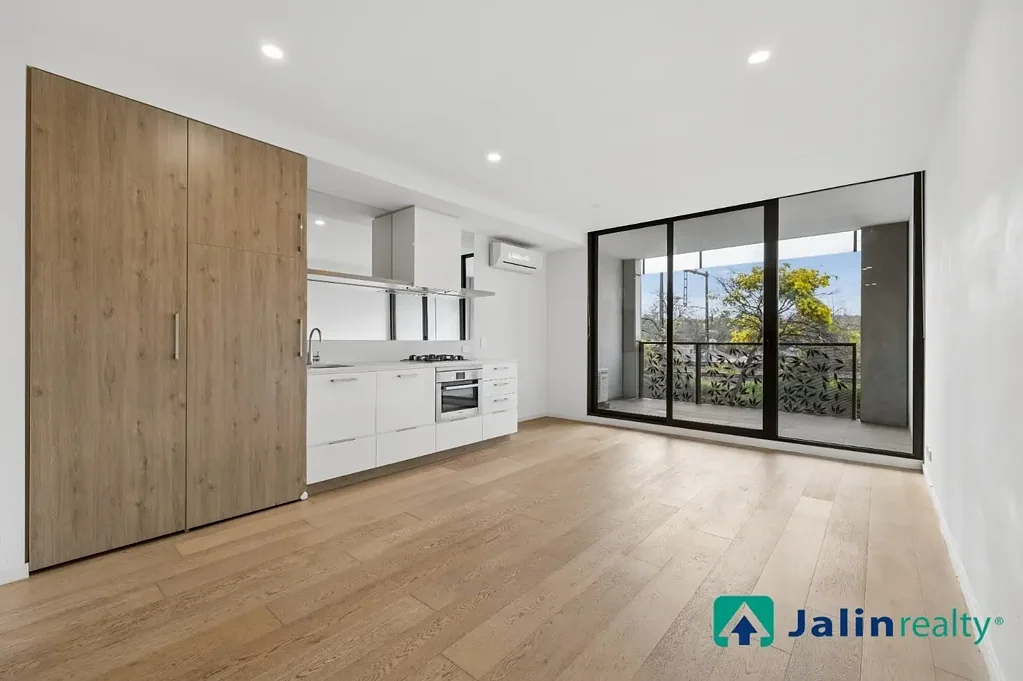 Hawthorn East 1 Slaapkamer North Facing, Light Filled & Conveniently Positioned