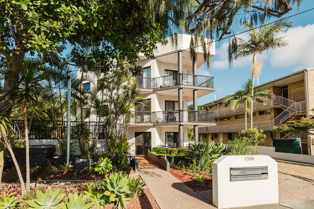 Palm Beach 2房  Renovated Coastal Living, Steps from the Sand